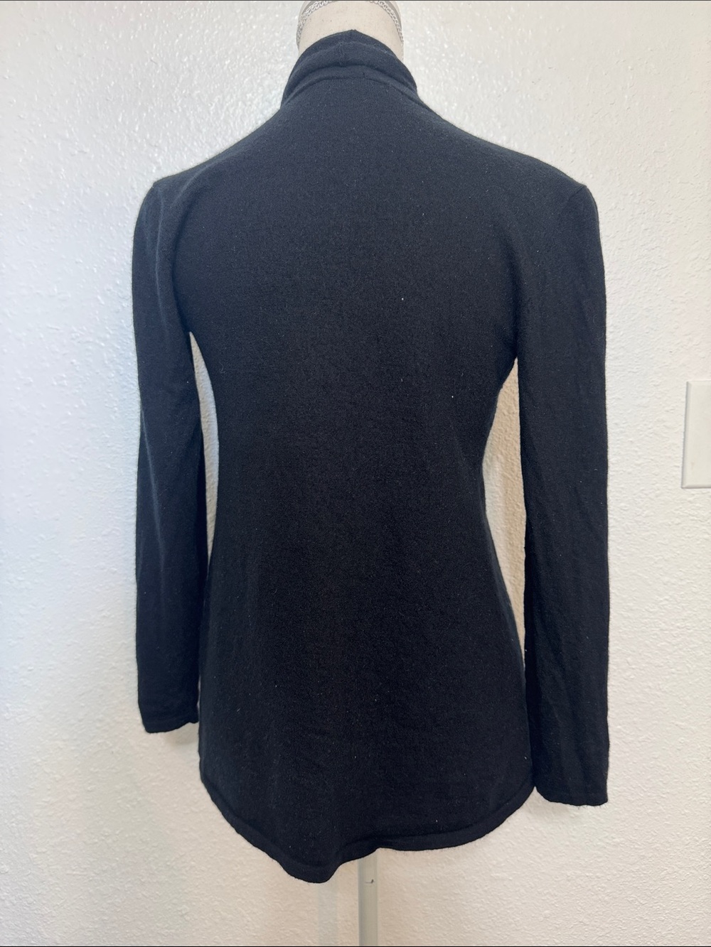 Gigi Reaume Cashmere Cardigan Open-Front Women’s Size Small Black Quiet Luxury - Picture 3 of 8